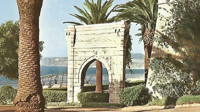 Restauration prochaine de la Porte du caravansérail