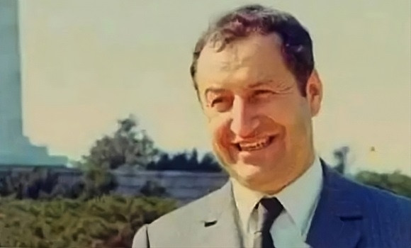 Forum d'El Moudjahid: hommage au défunt moudjahid Messaoud Zeggar