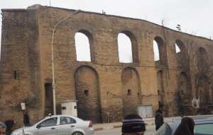 الحنايا الرومانية