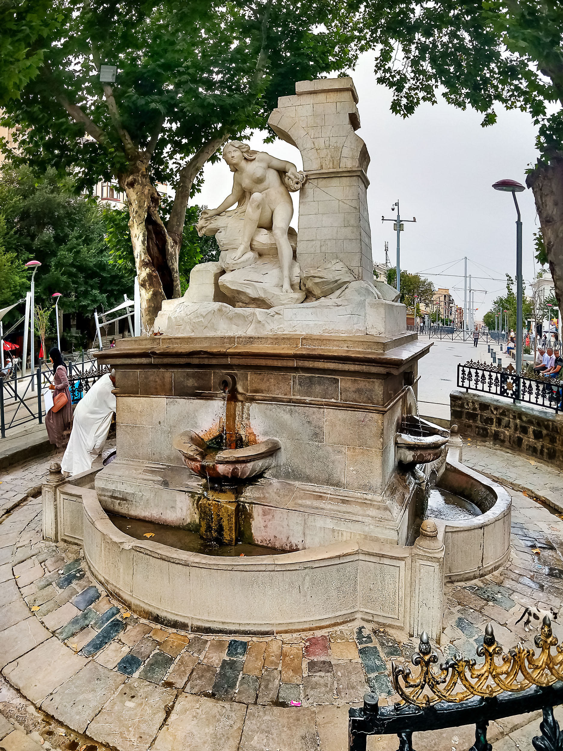 La fontaine Ain El Fowara