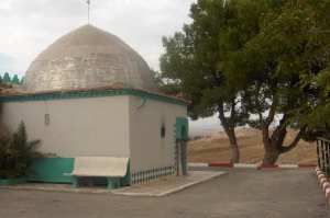 Le Mausolée Sid El Khier : Témoin Spirituel et Historique de Sétif