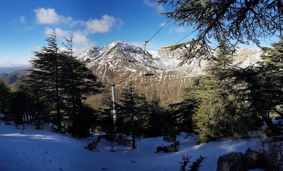 Bouira: la neige redonne à Yennayer toute sa symbolique