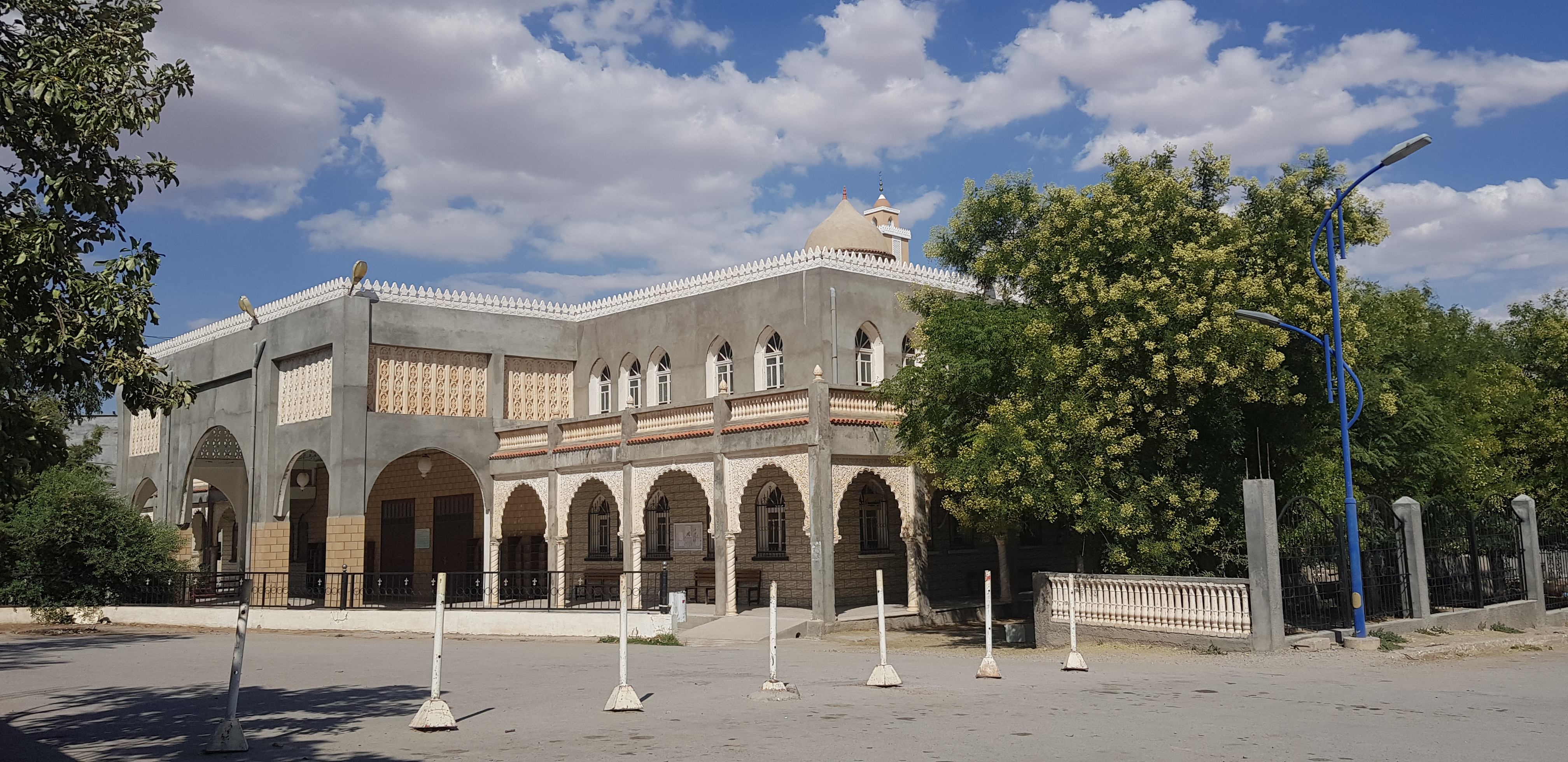 زاوية بن حمادوش أو زاوية قجال