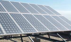 Algérie (Illizi) -  un village bientôt alimenté en électricité à 100% solaire