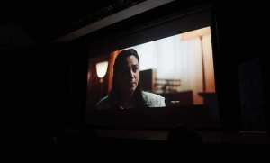 Le court métrage de fiction  Tayara Safra  de Hadjer Sebata, projeté à Alger