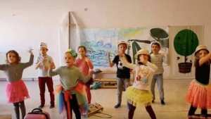 Béchar Session de formation aux techniques théâtrales au profit des encadreurs des enfants aux besoins spécifiques