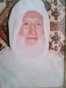 هذا الولي الصالح و القطب الناجح الشيخ المربّي الناصح :  الحاج محمد العشعاشي