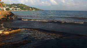 Planète (Amérique du Sud) - Trinité-et-Tobago: après le naufrage mystérieux d'un navire, la marée noire n'est toujours pas contenue