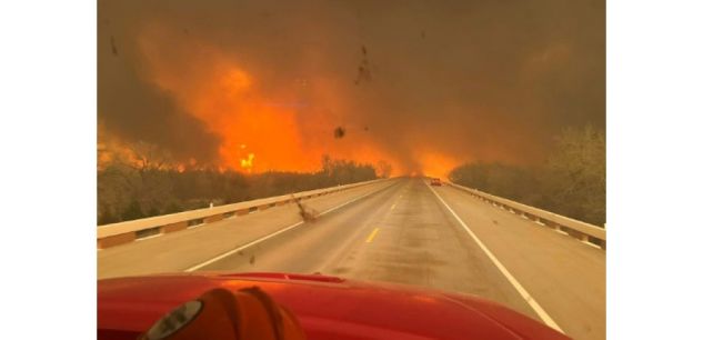 Planète (Amérique du Nord) - Etats-Unis: un mort dans des incendies hors de contrôle au Texas