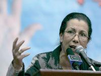 Louisa Hanoune à Tlemcen et Aïn Témouchent                                    'Les communes doivent être placées sur un pied d'égalité