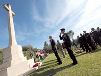 70e anniversaire du débarquement des Alliés en Afrique du Nord                                    Emouvante cérémonie de recueillement à Dély-Ibrahim