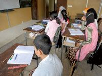 L'éducation à ORAN                                    Deux niveaux dans une même classe !