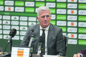 Algérie (Football) - Equipe Nationale: La première liste de Vladimir Petkovic fin prête
