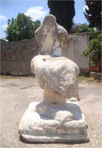 La statue de M'lou à Mila