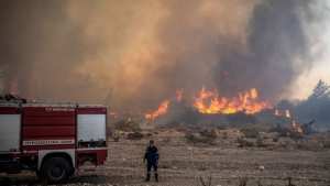 Planète (Europe) - Niveau de vigilance relevé en Grèce après des incendies de forêts