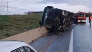 Algérie (Constantine) - Dernier bilan:  2 décès et 33 blessés dans le renversement d'un bus