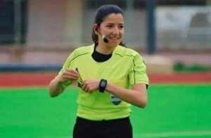 Algérie (Football) - Ghada Mahat dirigera MCA-WAT: L’arbitrage féminin algérien à l’honneur !