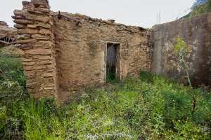 دشرة الڨرامط: رحلة إلى القرية المنسية عند سفح جبل تاجرة