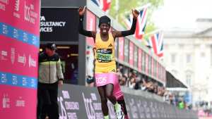 Planète (Angleterre/Europe) - Marathon de Londres: Chrono record pour Jepchirchir, première pour Mutiso