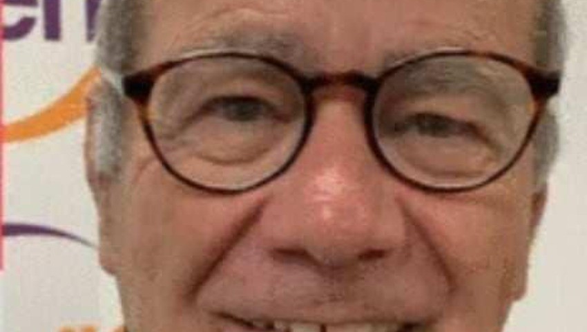 Guy Dugas, auteur-chercheur, à L'Expression «Jean Sénac est un écrivain de stature universelle»