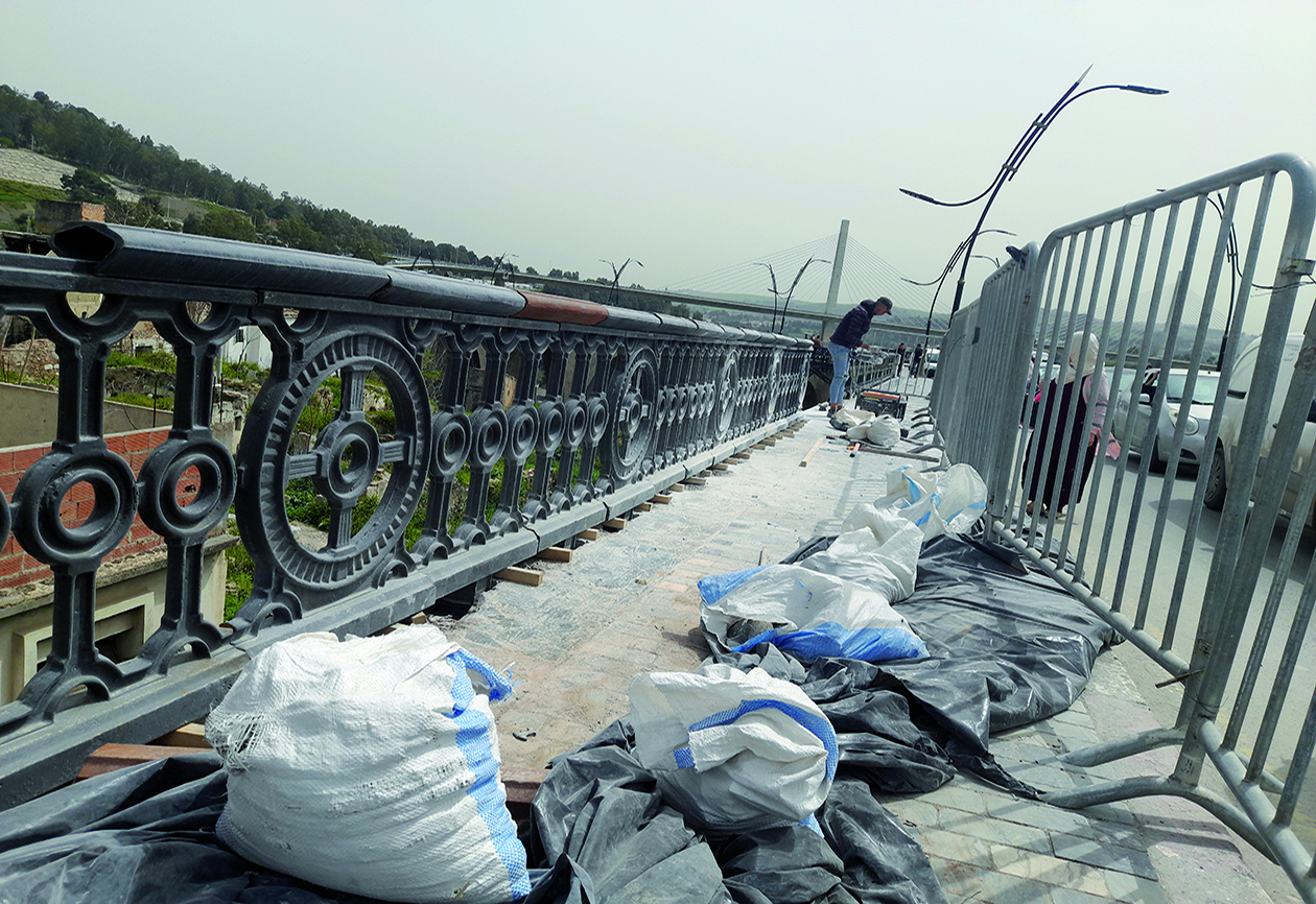 Algérie (Constantine) - Pont Sidi Rached: La réhabilitation de la balustrade achevée avant l’Aïd