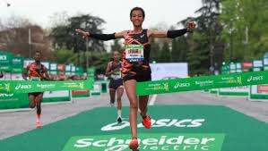 Planète (France/Europe) - Marathon de Paris:  L'Ethiopienne Fikir et son compatriote Uma s'imposent