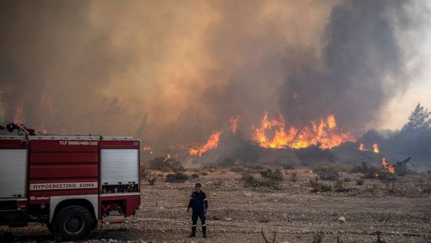 Planète (Europe) - Niveau de vigilance relevé en Grèce après des incendies de forêts
