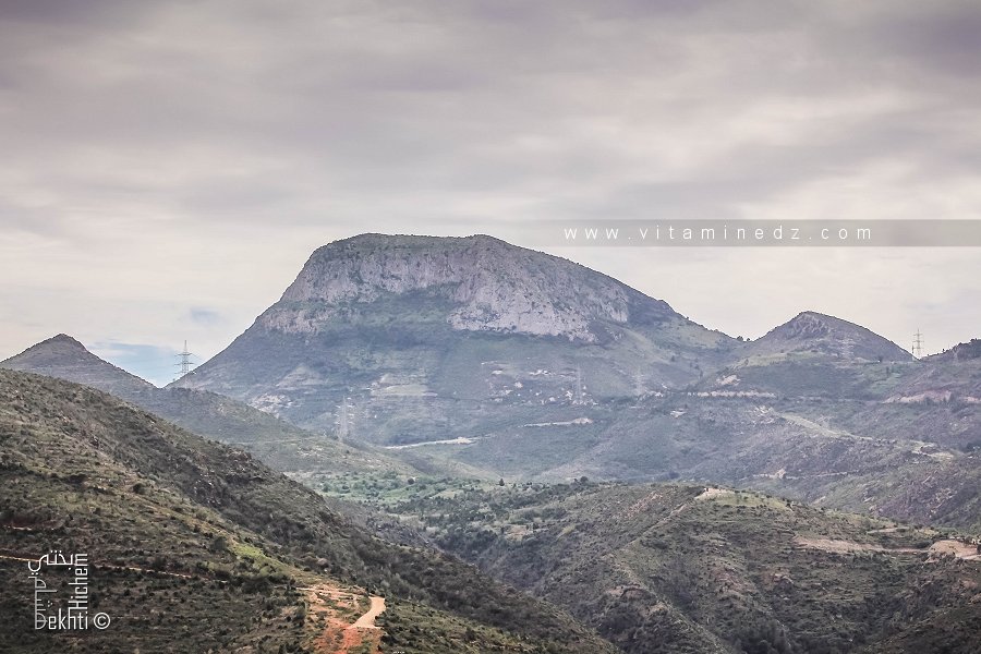 Le Mont Tadjra vu de Honaïne