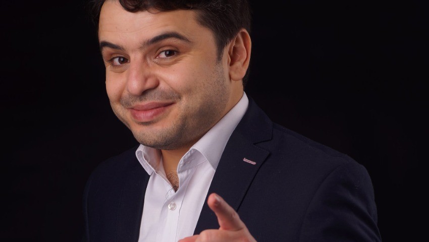 Kamel Abdat, humoriste, à L’Expression «J’ai dû refaire ma vie à zéro»