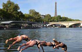 Planète (France/Europe) - JO de Paris 2024: La Seine est-elle un fleuve sale ou un futur spot de baignade ?