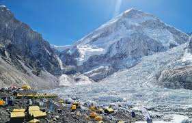 Planète (Asie) - Népal: Le nombre de permis pour l’ascension de l’Everest désormais limité