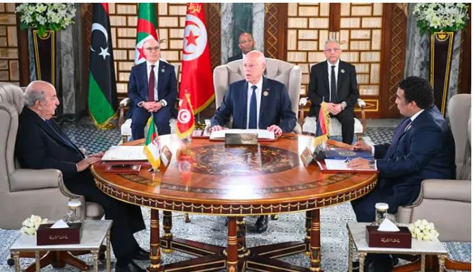 L'OCI salue la réunion consultative tripartite de Tunis