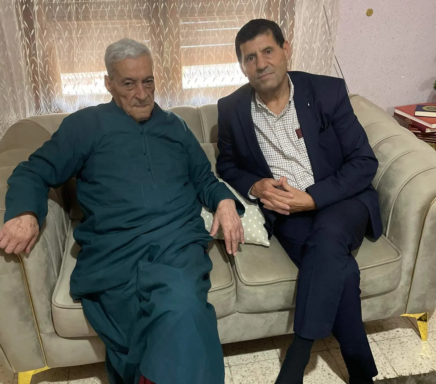 لقاء مع أحد أبطال معركة