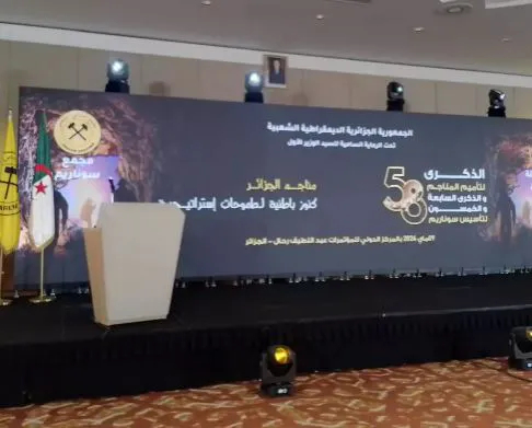 Signature d'accords concernant d'importants projets miniers