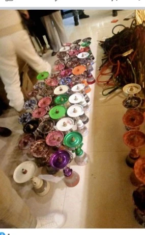 مداهمة  أمنية تنتهي بالتشميع والحجز  ...... قاعة شيشة تحت غطاء محل للأكل السريع