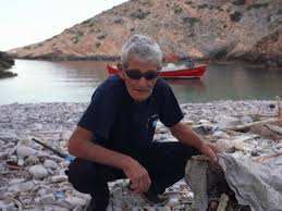 Planète (Europe) - Environnement: en Grèce, certains pêcheurs renoncent au poisson pour nettoyer la mer