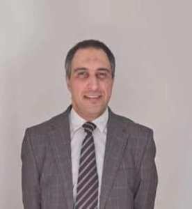 الأستاذ فتاح كمال أستاذ العلوم السياسية بجامعة معسكر  .. محطة جوهرية لا تتجزأ عن  مرافعة  نصرة القضية الفلسطينية