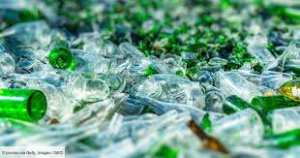 Planète (Etats-Unis/Amérique du Nord) - Des milliers de bouteilles à la mer: une entreprise recycle le verre en sable pour lutter contre l'érosion côtière