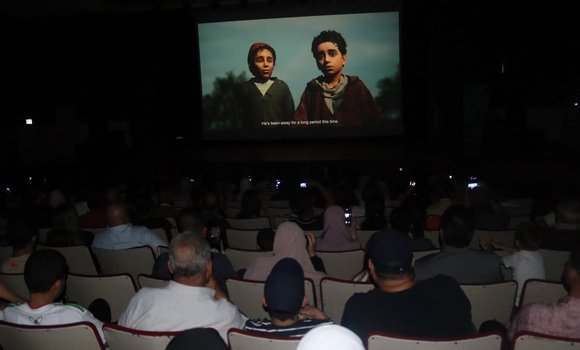 عرض فيلم التحريك ثلاثي الأبعاد 