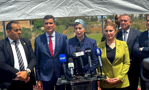 Mouloudji inspecte plusieurs projets culturels et opérations de restauration à Alger