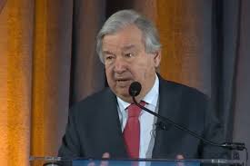 Planète - L’ONU appelle à interdire les pubs pour les énergies fossiles