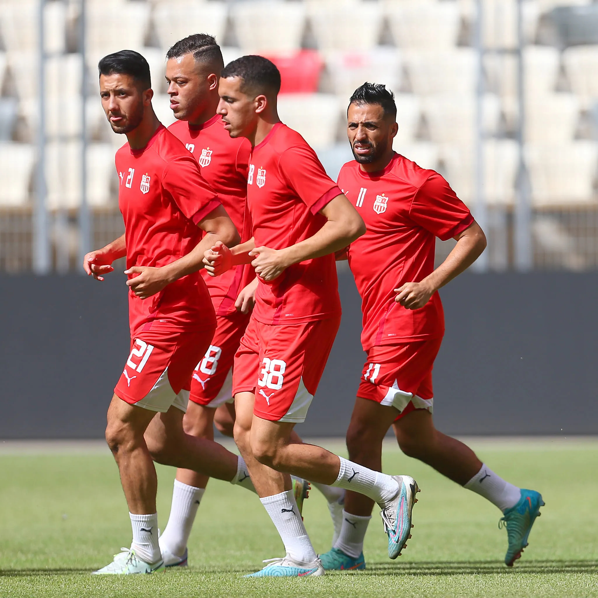 شباب بلوزداد يستقبل الشلف في هذا الملعب