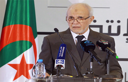 Retrait des formulaires de souscription de signatures pour la présidentielle du 7 septembre