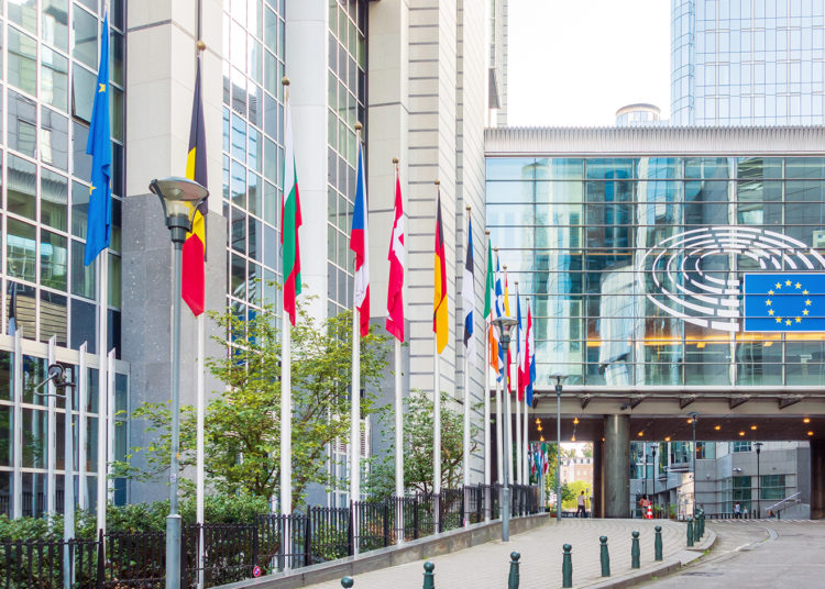 Bruxelles lance une procédure contre l'Algérie pour restrictions commerciales