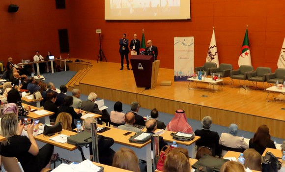 Un forum à Alger sur 