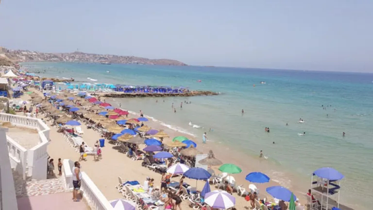 Les Destinations Touristiques Préférées des Algériens