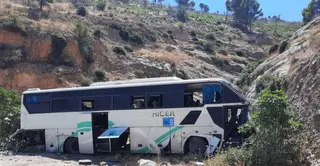 وهران :وفاة اربعيني في حادث اصطدام سيارة بدراجة نارية بعين الترك