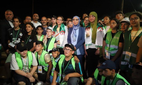 كريكو تزور أطفال الجالية الوطنية في الخارج المصطافين بولاية بومرداس