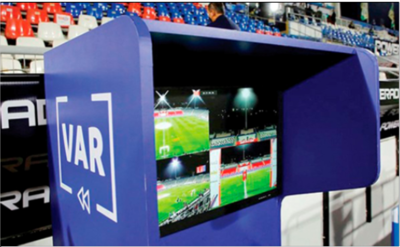 L'introduction de la VAR dans nos stades en question