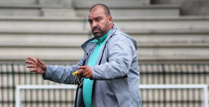 مضوي يرسم عودته إلى شباب قسنطينة (فيديو)